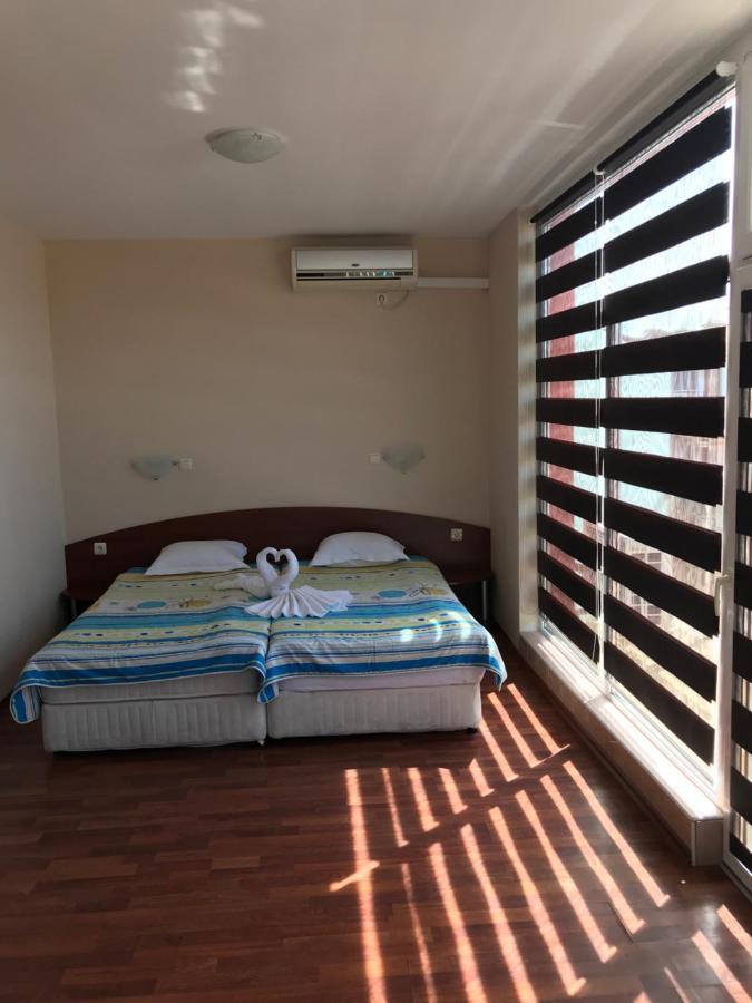 Red House Guest House Несебр Экстерьер фото