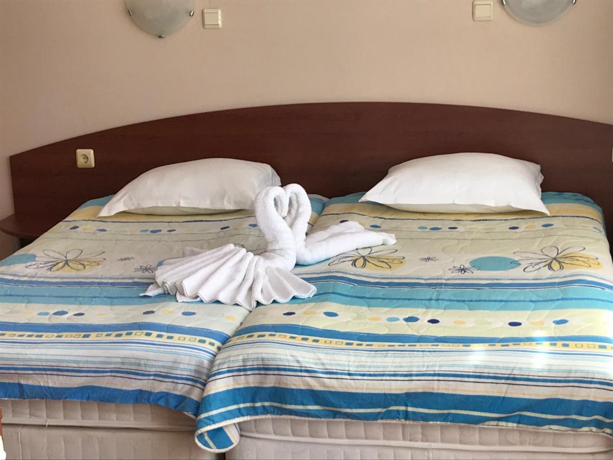Red House Guest House Несебр Экстерьер фото