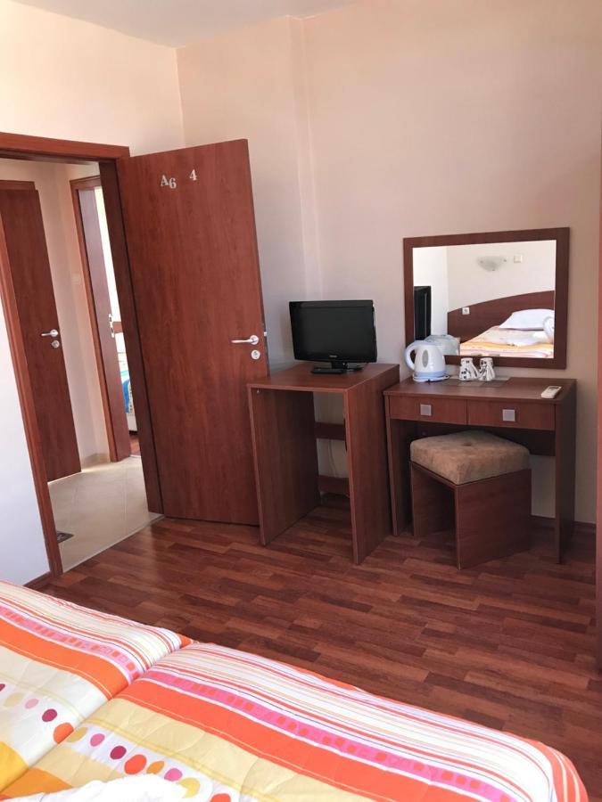 Red House Guest House Несебр Экстерьер фото