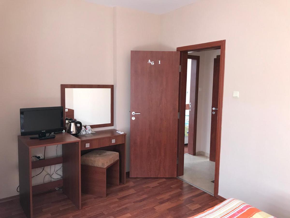 Red House Guest House Несебр Экстерьер фото