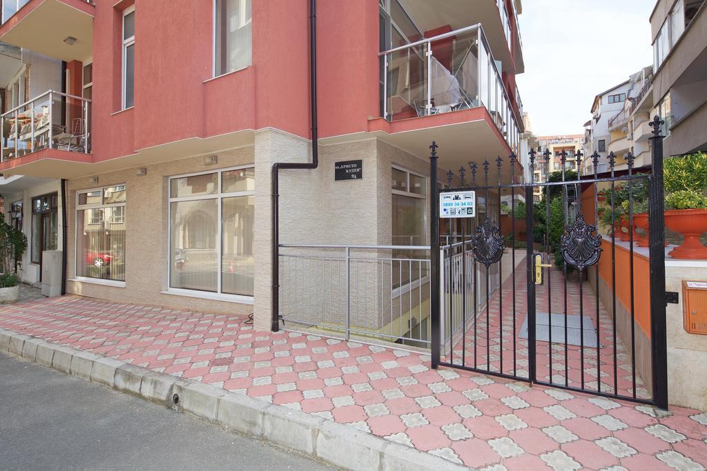 Red House Guest House Несебр Экстерьер фото