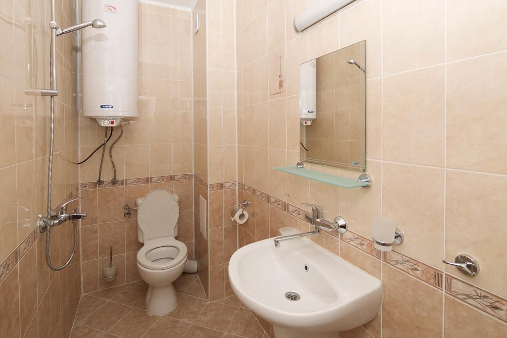 Red House Guest House Несебр Экстерьер фото